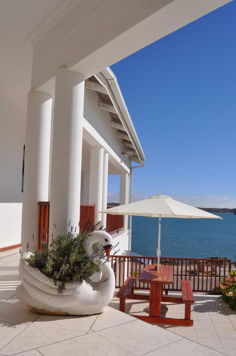 Kairos Cottage B&B Luderitz Exterior photo